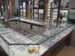 -明月眼镜(三坝店)