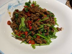 小炒黄牛肉-印湘·剁椒鱼头(马连洼北路店)