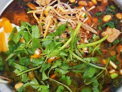 -老五鸡丝豆花面粉(瑞金北路68号院店)