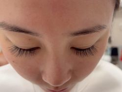 -苏彩·皮肤管理美甲美睫