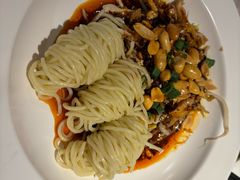-荣小馆(椒江青悦城店)