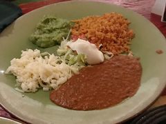-Pistolera Mexican Cantina女枪手墨西哥餐厅(碧云路店)