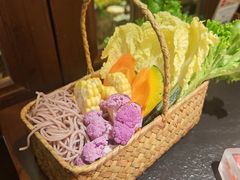 -菌自由丨野生菌火锅特色庭院餐厅(丽江古城店)