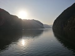 -三游洞