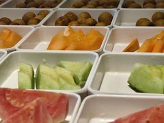 -涨巢·潮玩水疗局