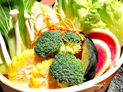 -三出山火锅(南京万象天地店)