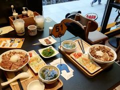 -熊吞·大碗丼烧肉饭(西市场嘉华店)
