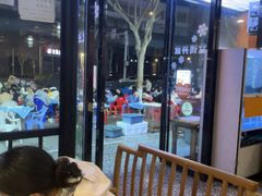 -老街烧烤大排档·地道湖北菜·龙虾馆(汉口火车站店)