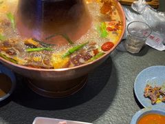 -三兄弟灰太狼烧烤.龙虾烤鱼(上海交大店)