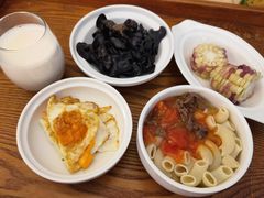 -雪梅月子中心(华侨城店)