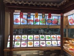 -郑庄脂渣海鲜楼(九水路店)