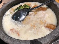 上海咸豆浆煨鱼片-避风塘(宝山万达店)