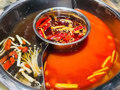 -九宫格重庆火锅(北国商城店)