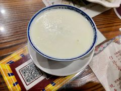 -周大娘牛乳(旧寨古村总店)