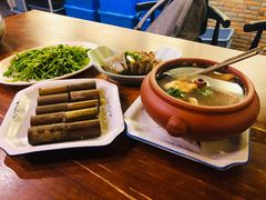 -小厨子私房菜·云南美食店