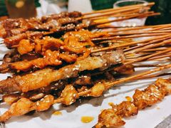 烤羔羊肉串-木屋烧烤(大运店)