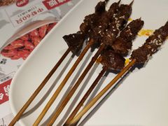 -龙巢盱眙龙虾·牛蛙·烧烤宵夜(八卦岭店)