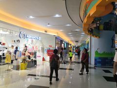 -鸿通城购物中心