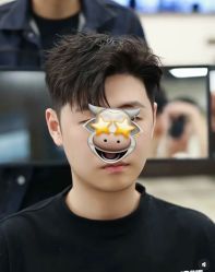 -海文先生国潮烫染男士理发馆