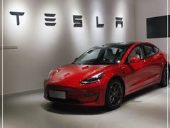 -TESLA 特斯拉(北京颐堤港体验店)