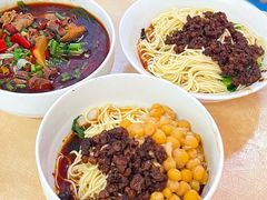 肥肠小面-重庆小面·抄手(解放碑好吃街店)