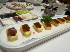 -梅利汴京烤鸭•开封豫菜地标店(东司门店)