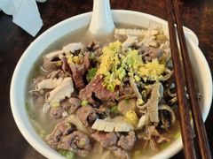 -潮镇老尾牛杂(环城西路店)