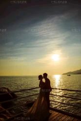点击看大图 -现代经典婚纱摄影
