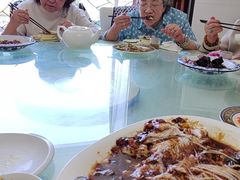 -秦臻海鲜农家乐(奉贤店)