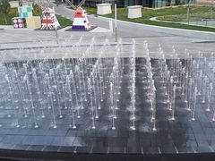 -东港音乐喷泉广场