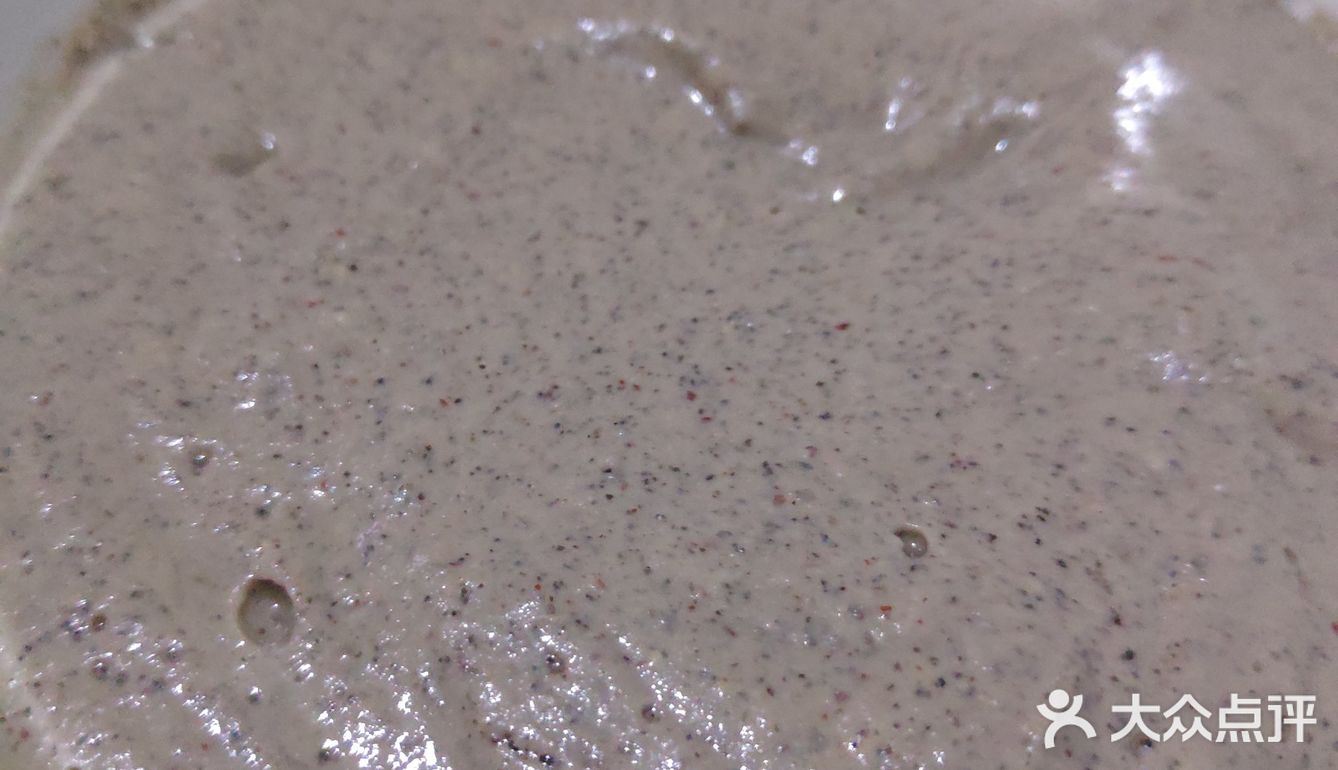 这种果蔬汁特点就是涵盖了几种水果的口感，维生素全面