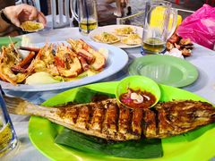 -明记烧鱼美味店