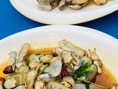 -老东镇啤酒屋海鲜加工·蒸汽海鲜·海鲜烧烤(台东店)