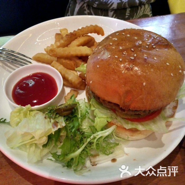 commune啤酒公社(花园道店)牛肉汉堡图片 - 第907张