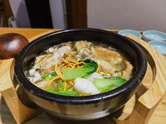 -勺子米线·云南传统小吃市集(四方街店)