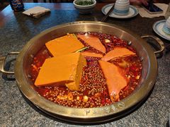 -小天鹅火锅·一线江景洪鼎旗舰店(洪崖洞店)