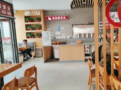 -南城香·饭香串香馄饨香(太平桥店)