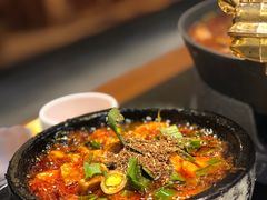 -万重锦·人文川菜馆(骡马市店)