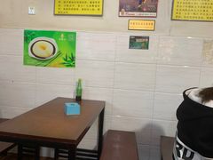 大堂-李米线(武陵路店)