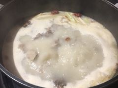 -三人行骨头王火锅(长寿店)