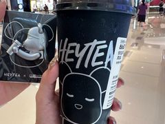 -喜茶(深圳万象城黑金店)