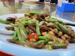 -金麒麟美食城