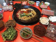 -周幺妹重庆老火锅(银泰城总店)