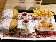 -The Habit Burger Grill 哈比特汉堡(爱琴海店)