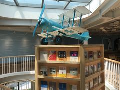 -猫的天空之城概念书店(北戴河蔚蓝海岸店)