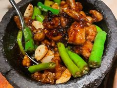 石锅杭椒牛蛙-桂满陇·西湖船宴(平安金融中心店)