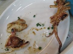 -覃记海鲜美食餐厅