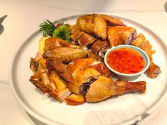 -蕉叶·泰国歌舞风情(世贸店)