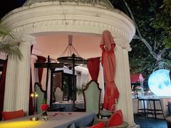 -弦月窗LUNETTE BY AMANDA(复兴路店)