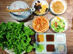 -明洞阿姨·韩式酱蟹烤肉·创意料理(三元桥店)